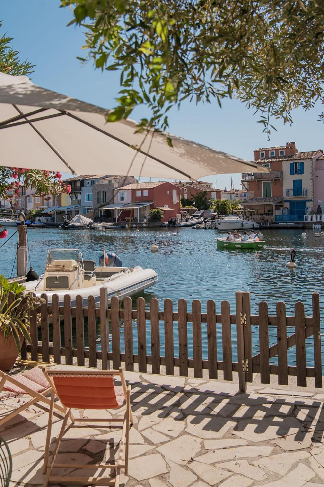 Appartement Amour Terrasse Sur L'Eau Grimaud Exterior photo
