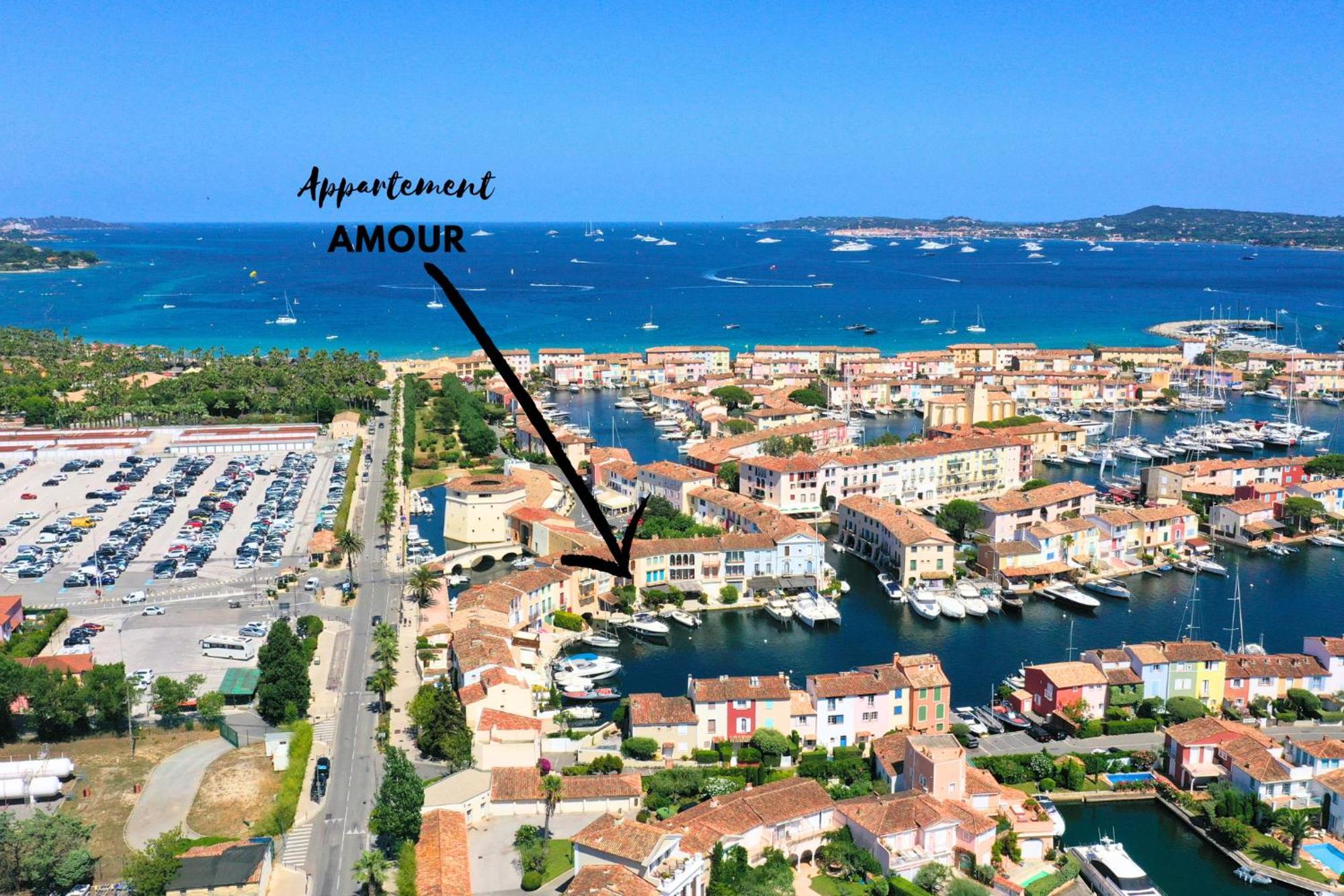 Appartement Amour Terrasse Sur L'Eau Grimaud Exterior photo